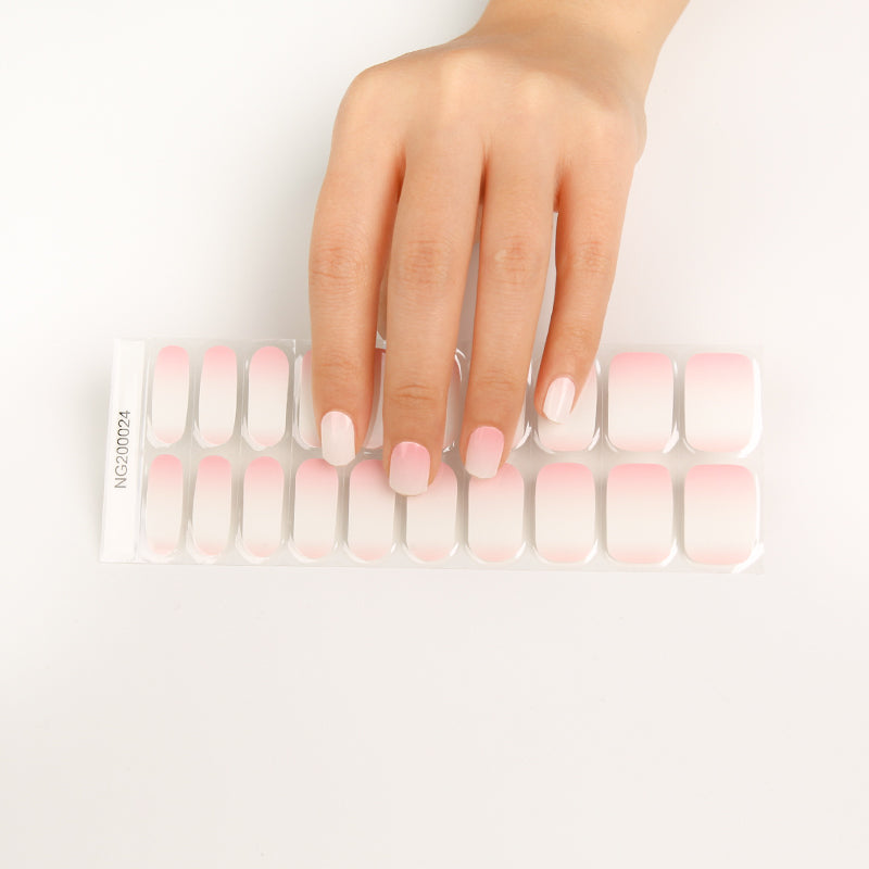 White/Pink Nails NG24