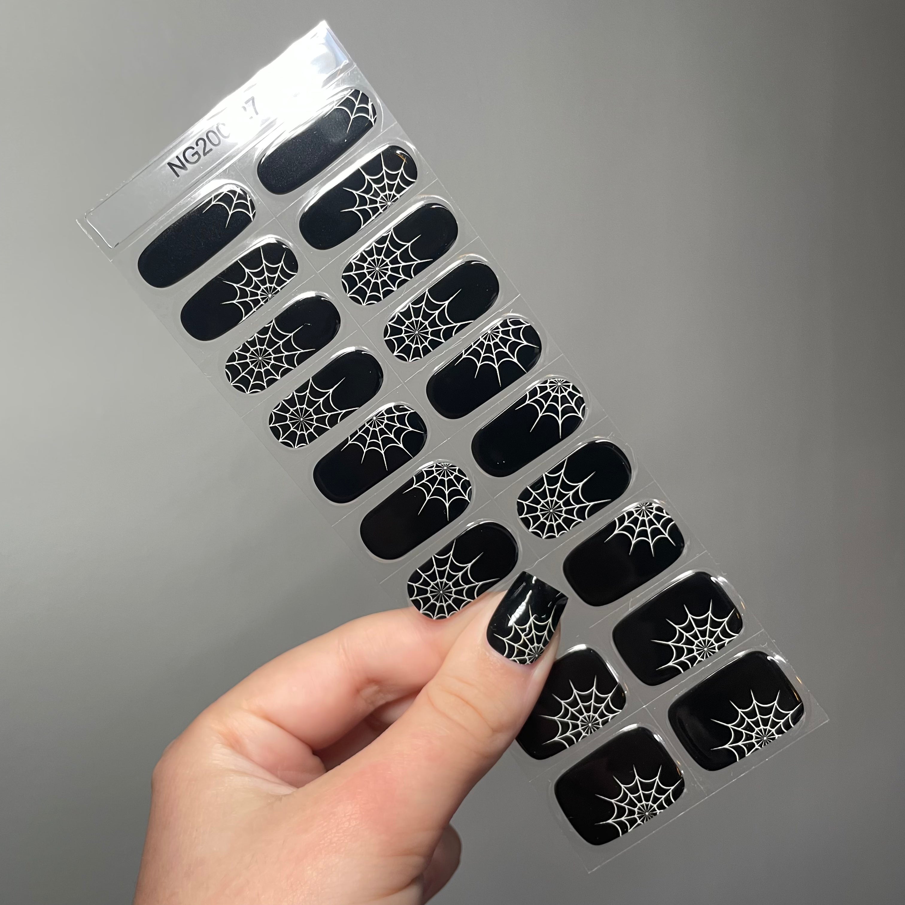 Glowing Madame Web NG327